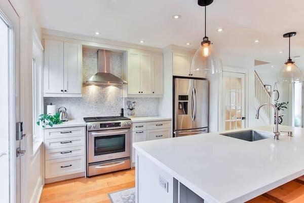 Comment réaliser un home staging efficace pour vendre son bien immobilier ?